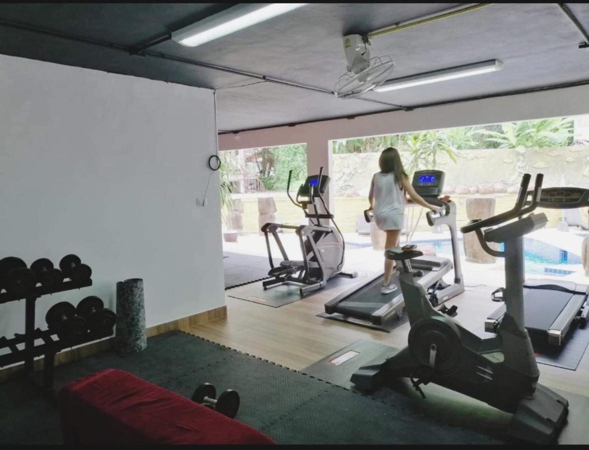 Wazza'S Patong Apartment, Smart Tv And Fast Wi-Fi Zewnętrze zdjęcie