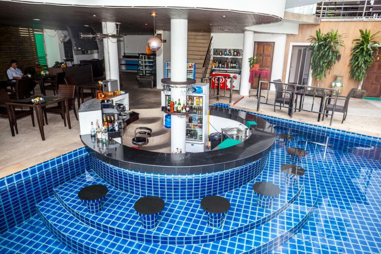 Wazza'S Patong Apartment, Smart Tv And Fast Wi-Fi Zewnętrze zdjęcie